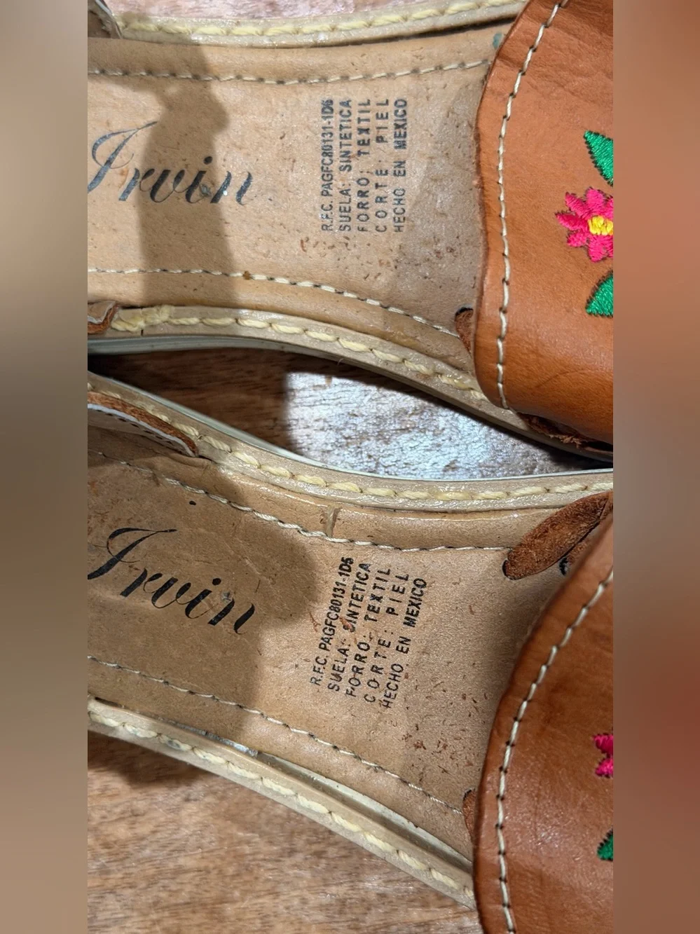 Girls leather  Embroidered Floral Sandals with Ankle Strap huaraches size 4 girl
